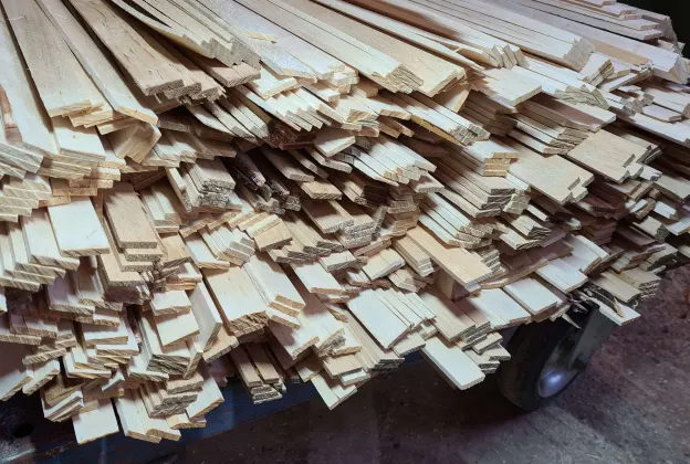 Výroba nábytkových hrán | Tatranwood company